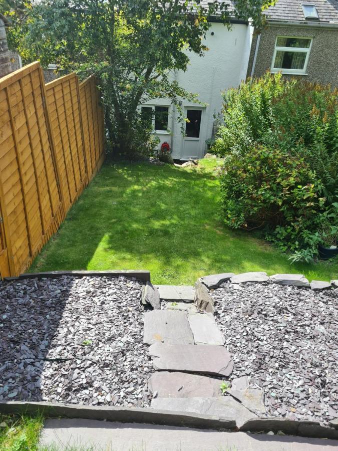 North Wales Cosy Cottage With Views Near Eryri Snowdonia Nantlle Exterior photo